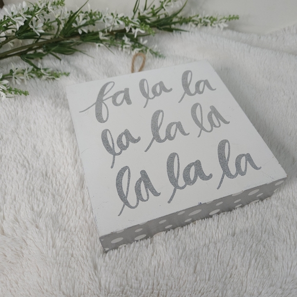 Christmas Decrotive Wall/Self Decor Fa la la - Picture 4 of 8